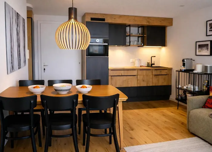 Hoefi - Ski-in Out At Hoernlilift By * Arosa